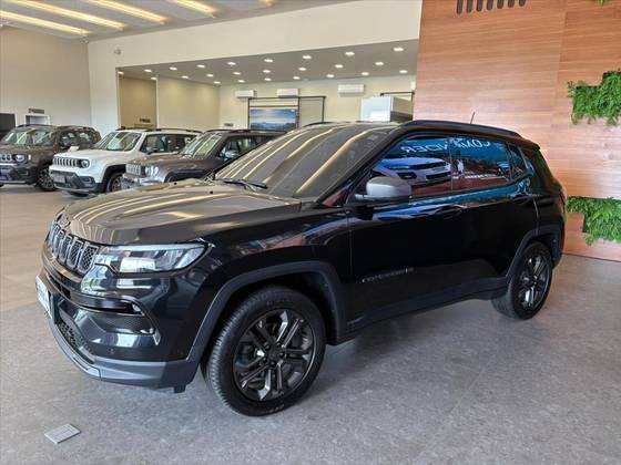 JEEP COMPASS 1.3 T270 TURBO FLEX LONGITUDE AT6